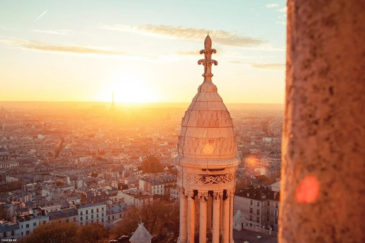 Рассвет в Париже. Восход в Париже. Париж солнце. Франция закат.