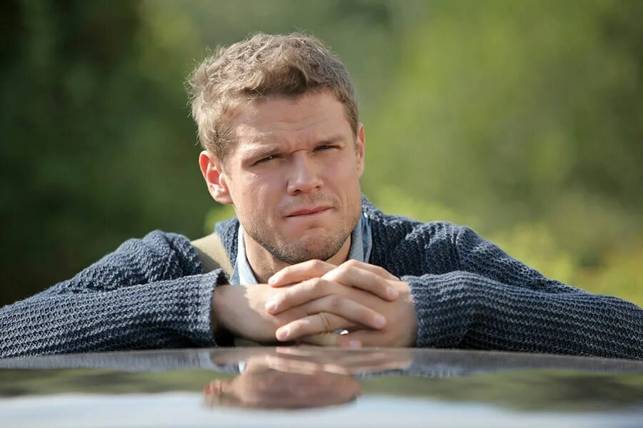 Билл скарсгард 2020. Джейк джилленхол фото. Йен сомерхолдер взгляд. Пол уокер фото. Ухоженный актер.