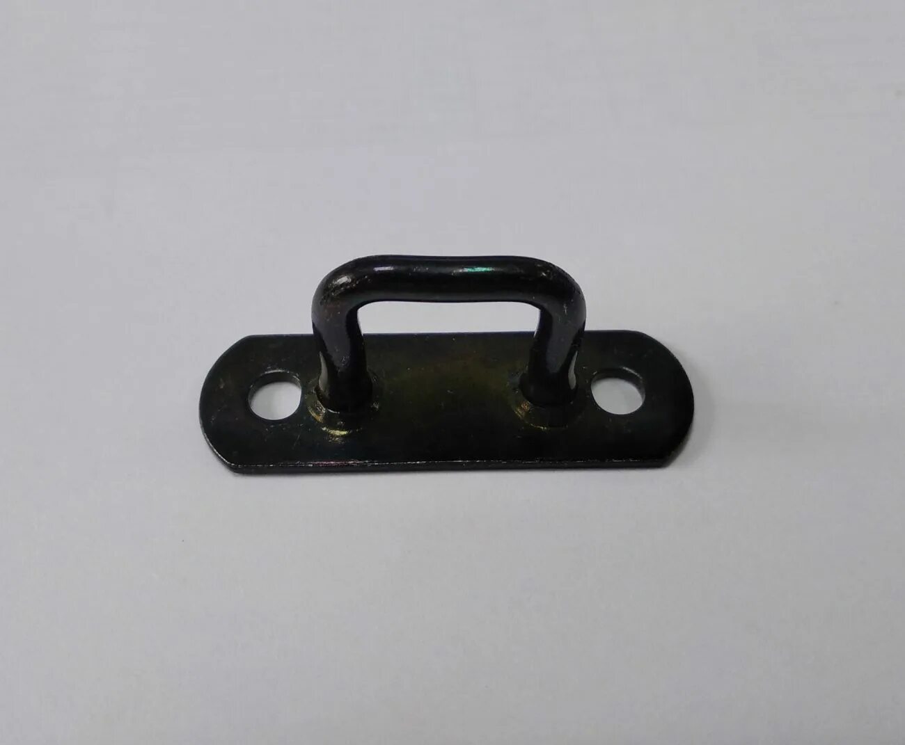 Люверс 42*22 и поворотная скоба. Скоба поворотная h19. Поворотная скоба для мягких окон. Ручка-скоба рс-80-с (ант. Металлический держатель ограничителя открывания (зацеп 16 мм.