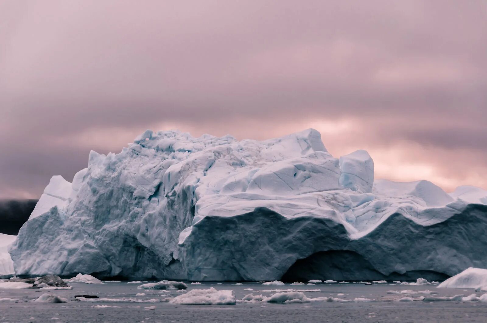 Море баффина океан. Айсберги большого арктического заповедника. Айсберги моря Баффина. Айсберги Гренландии. Фотограф Jan Erik Waider.
