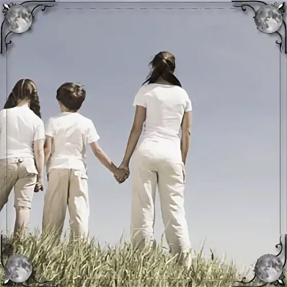 По печеньке и спать бьюти. Сон спасать сестру. Сон спасать сестру. Спать в обнимку с подушкой. Храп.