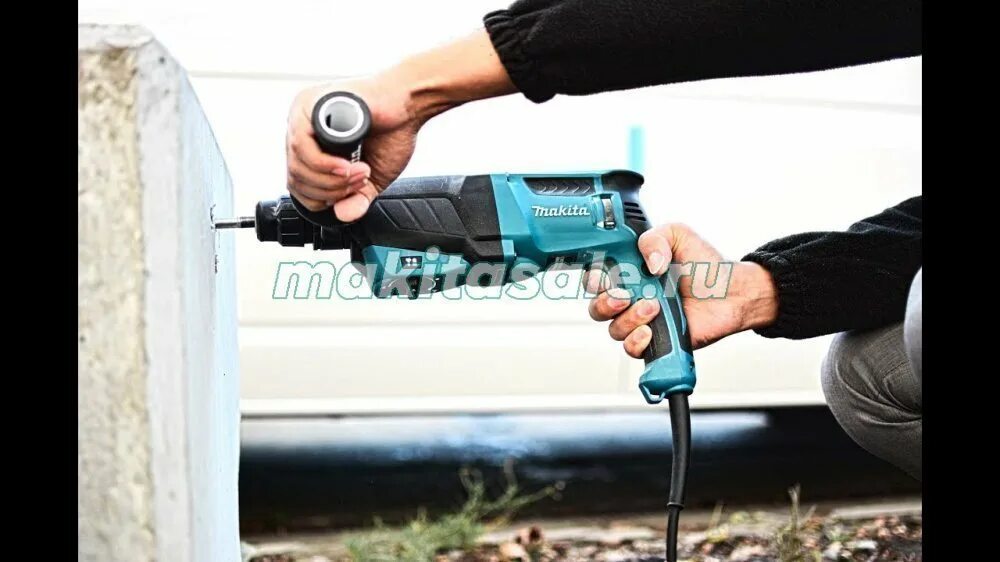 Перфоратор год. Перфоратор SDS-Plus Makita hr2630. Перфоратор Макита СДС плюс. Перфоратор Макита hr2230. Перфоратор Makita HR 2630t комплектации.