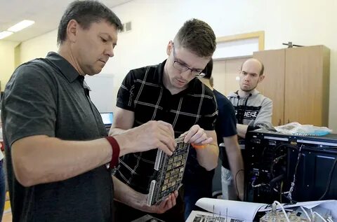 Под руководством специалистов