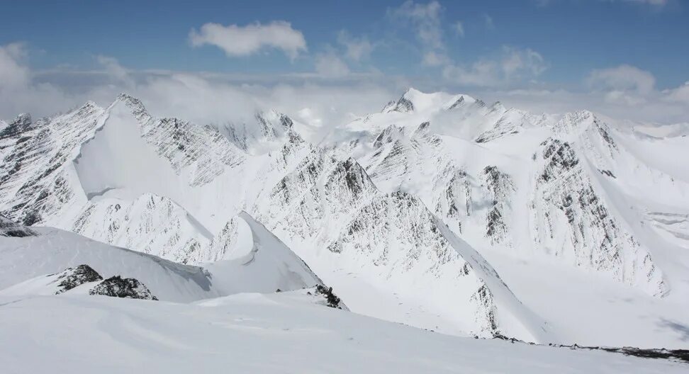 ферганская долина название горного хребта. ферганский хребет где находится. ферганский хребет. ферганский хребет киргизия. ферганский хребет.
