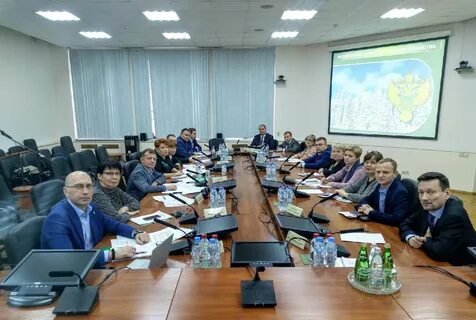 Работников в коллективных переговорах и