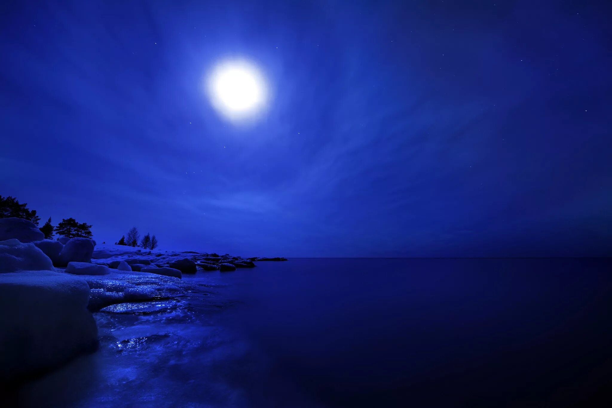 Какой лунной ночью. Ночное море. Лунная ночь. Ночь в море. Лунная ночь на море.