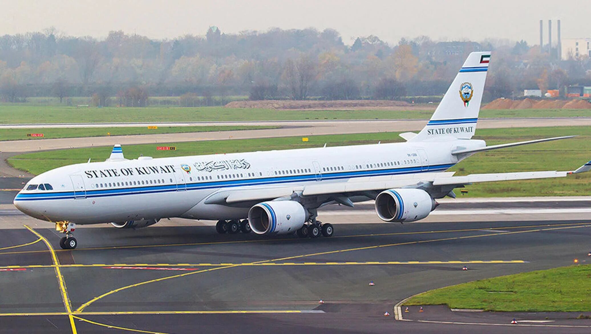 Самолет глав стран. Airbus a340-542. Самолет президента Буркина Фасо. Kuwait Airways a340.