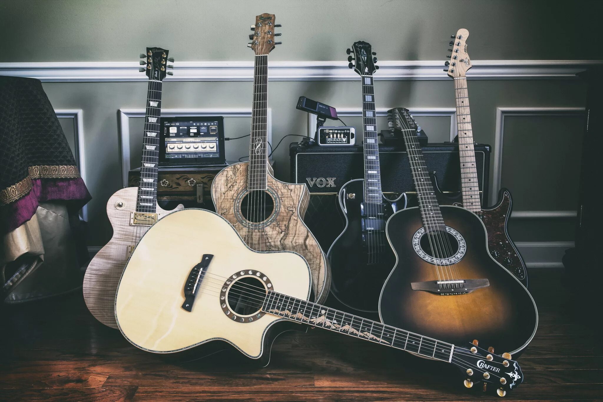 Mirjalol gitara