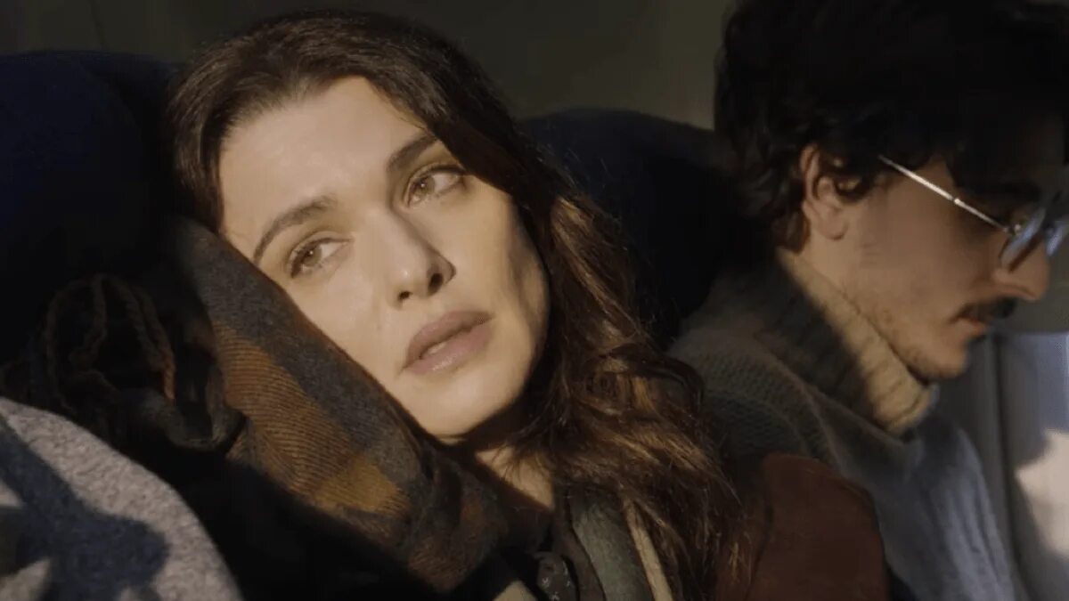 Неповиновение это. Рэйчел макадамс рэйчел вайс неповиновение. Рэйчел макадамс рэйчел вайс неповиновение. Неповиновение фильм 2017 рейчел вайс. Рейчел вайс фильм неповиновение.