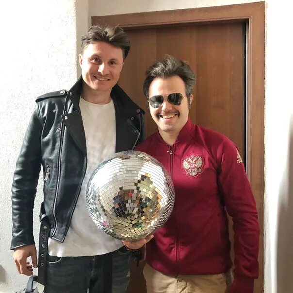 Олег абрамов биография и личная жизнь RADIO TAPOK" (Олег Абрамов): биография, личная жизнь, жена, дети