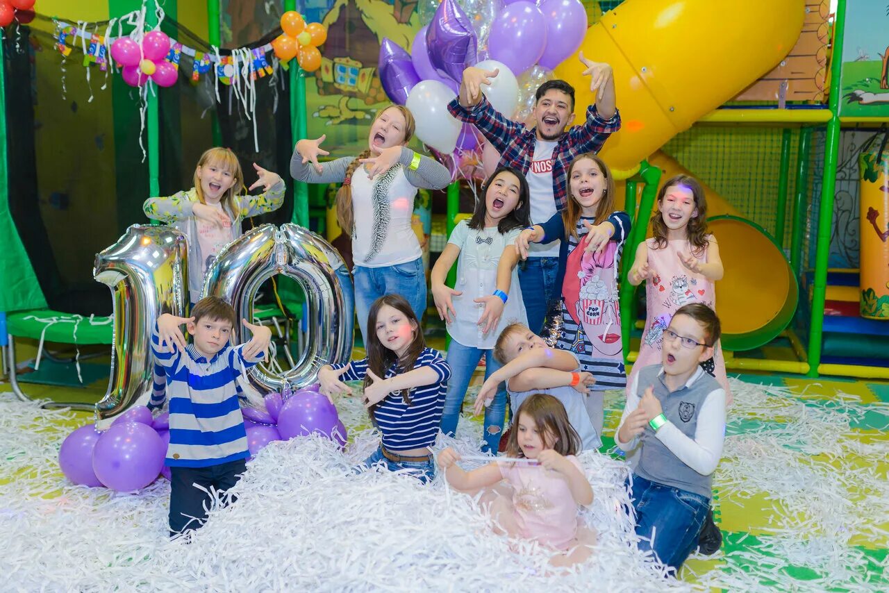 южный фултон. магазин глобус балашиха. комната для проведения детского праздника. кафе чайхана дюшес. день рождения в балашихе.