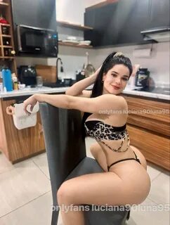 luciana90luna95's tweet photo. 