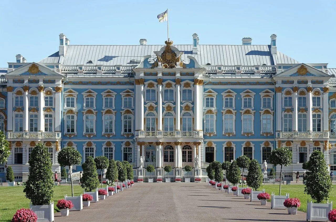 В каком городе находился дворец