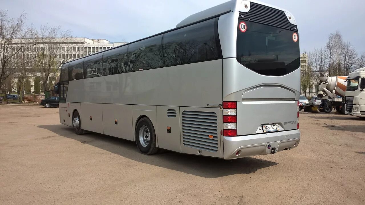 Автобус Неоплан 50. Neoplan 50 мест. Автобус Неоплан 50 мест. Автобус ман 50 мест.