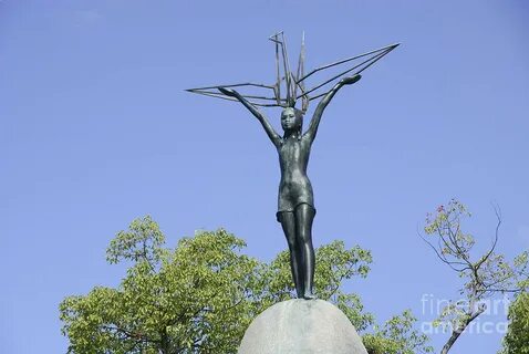 Хиросима журавлик девочка
