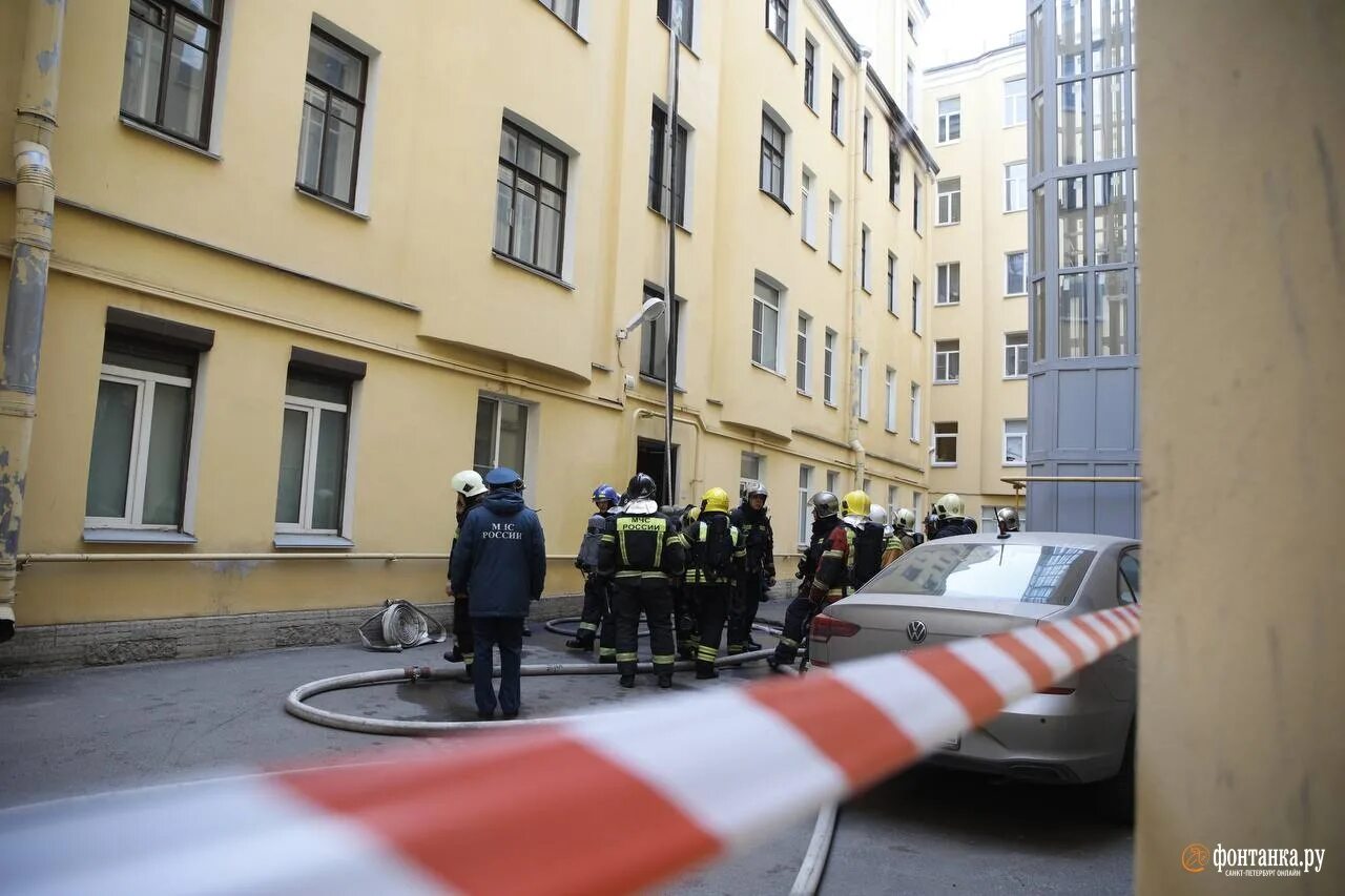 Фонтанка 25 Санкт-Петербург. Дом Мещанского общества Санкт-Петербург. Пожар на Каменноостровском. Пожар в квартире. Питер 24.03 23