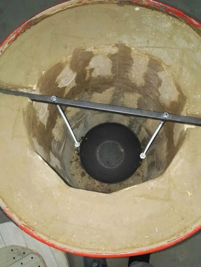 Тандыр из бочки. Тандыр бочки 200 литровой своими. Тандыр из шб 45. Видео тандыра из бочки. Тандыр из 200 литровой бочки.