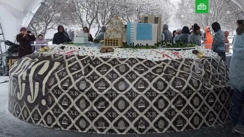 Самая большая пасха в мире
