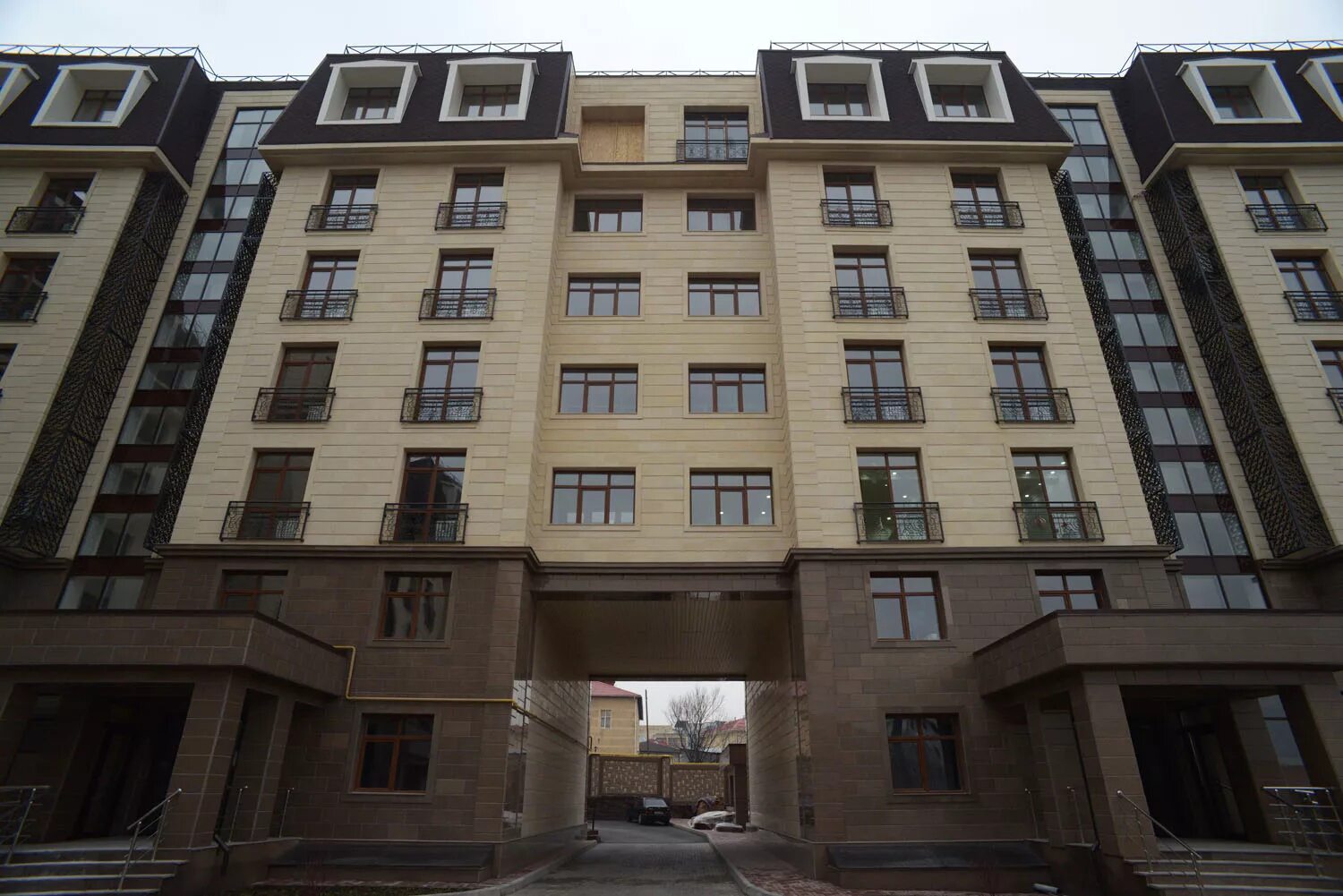 Тау хаус уфа. Жк tau house. Жк тау уфа. Тау хаус уфа. Скай жк уфа.