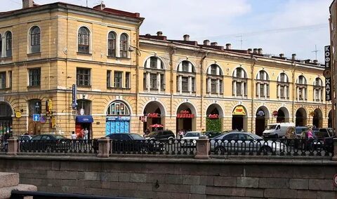 Малый гостиный двор спб