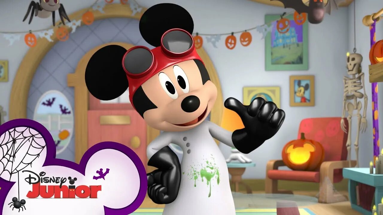 Mickey and friends trick or treats. Ник джуниор хэллоуин. mickey morning disney junior. jmella disney treatment. cuckoo loca &quot;minnie&#039;s bow-toons.