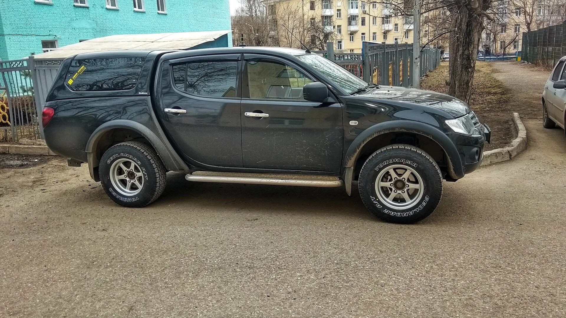 Купить л200 2008. Mitsubishi l200 r18. Mitsubishi l 200 r22. Mitsubishi l200 бронированный. Мицубиси l200 Аллигатор.