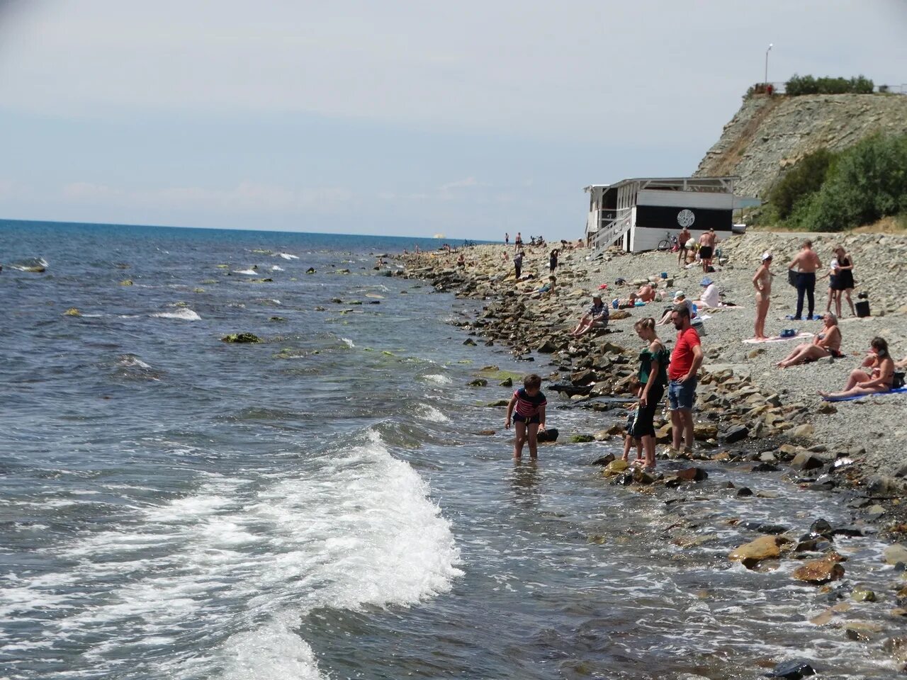 Анапа домики у моря ушли на ура . Дикий пляж в Анапе где можно подъехать на авто