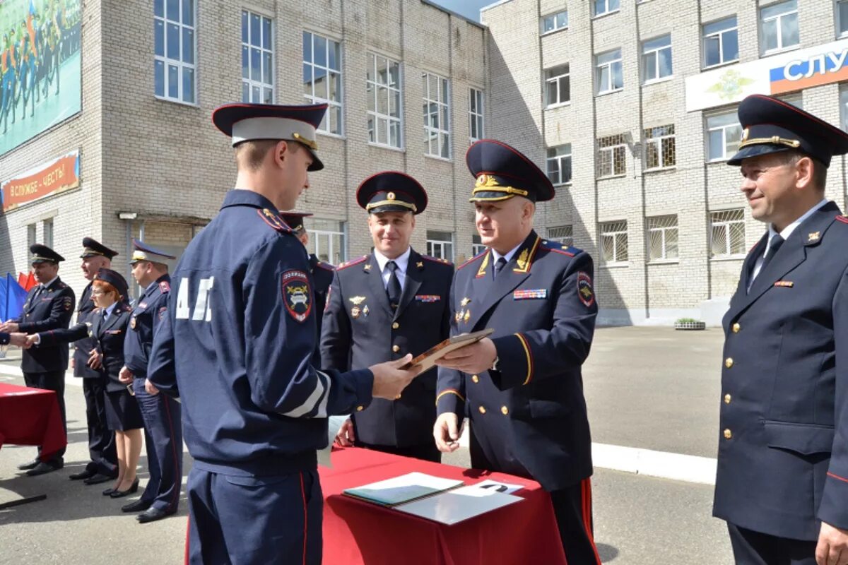 Полиция на ротмистрова 33 на карте твери. Московский отдел полиции города твери. Умвд по г твери. Полиция стоп мошенник. Начальник московского отдела полиции г твери.