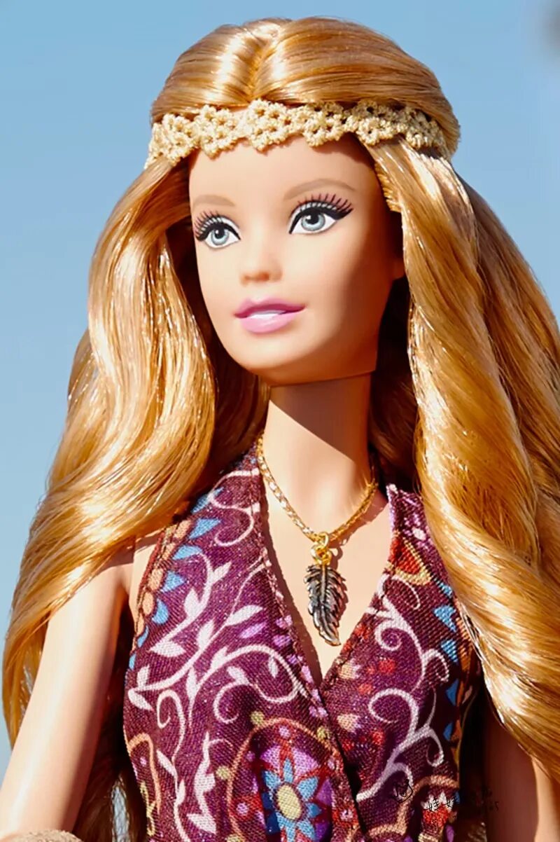 B o b b i e. барби и принцесса амелия. барби фашионистас 2013. куклы барби доллс. деленси девин.