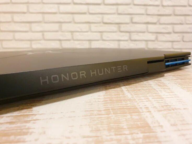 Хонор хантер. Honor Hunter v700. Honor Hunter v700 разъемы. Ноутбук хонор Хантер. Honor Hunter v700 плата.