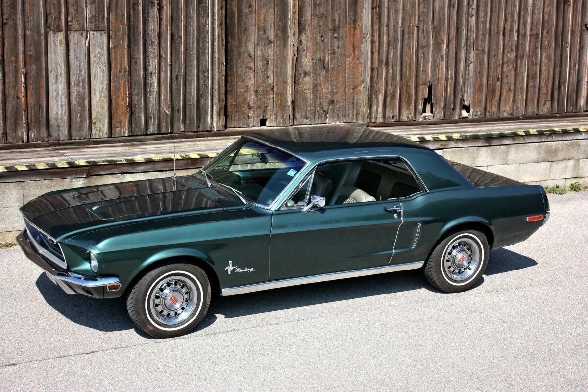 Ford mustang 1968 coupe. Форд мустанг 68 года. Форд мустанг 68. Форд мустанг 68 кобра. Форд мустанг 1968 кабриолет.