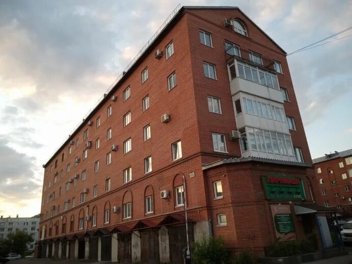 Брянская 13 междуреченск. Пирамида междуреченск. Клиника улица брянская междуреченск. Доктор, междуреченск, брянская улица. Портос междуреченск брянская улица 5.