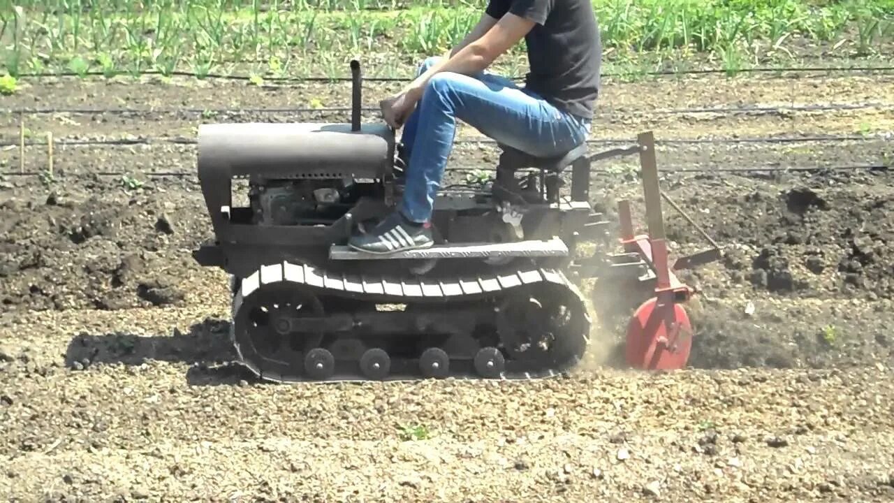 Мини гусениц трактора. Минитрактор гусеничный microtrac mt-1s. гусеничный минитрактор робинзон. гусеничный минитрактор &quot;экомпакт-гт&quot;. гусеничный минитрактор из мотоблока зубр.
