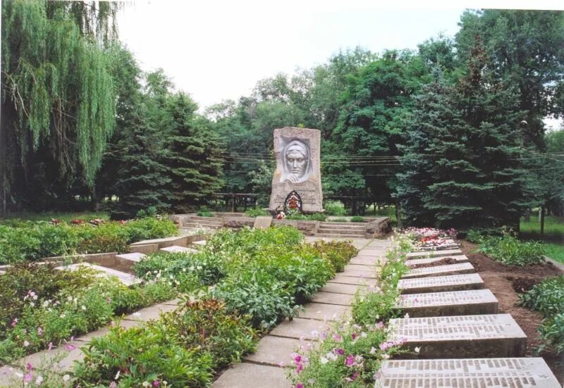 Ряженое курган. Ряженое курган