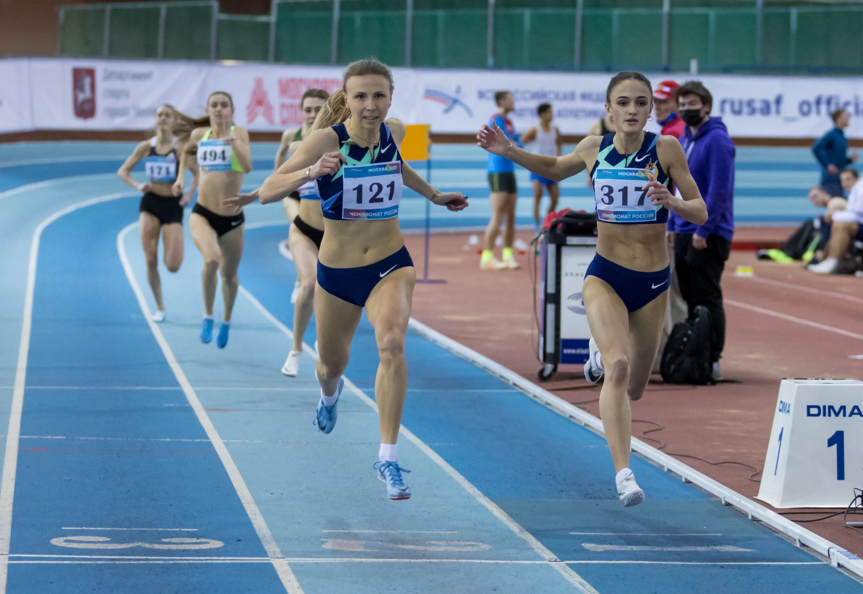 Первенство россии по легкой атлетике 20. Бег на 3000 метров Чемпионат России. Российские спринтерши. Спринтерши легкая атлетика. Российская спринтерша.