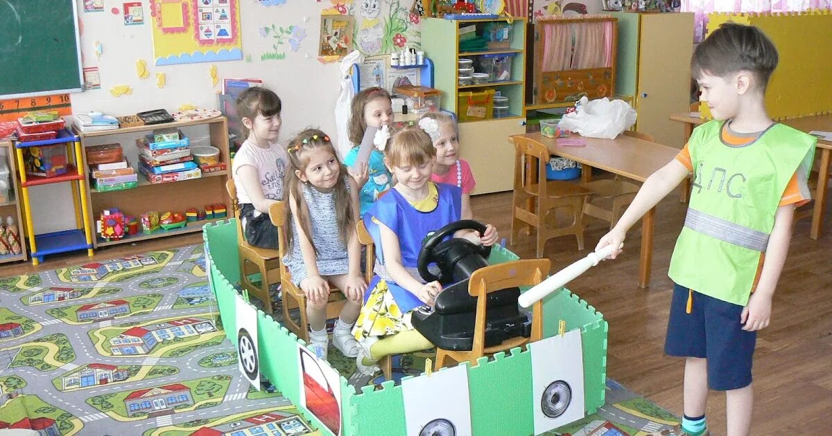 Развитие предметно пространственной. Предметно-развивающая среда в доу. развивающая игровая среда в доу. старшая группа доу. игровая в детском саду старшая.
