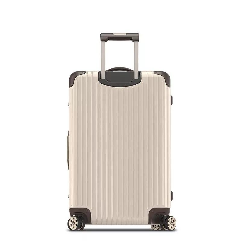 Limit plus. 920.53.01.4 Rimowa чемодан. Rimowa чехол. Чехлы для чемоданов Римова Trunk Plus. Чехол на чемодан Rimowa.