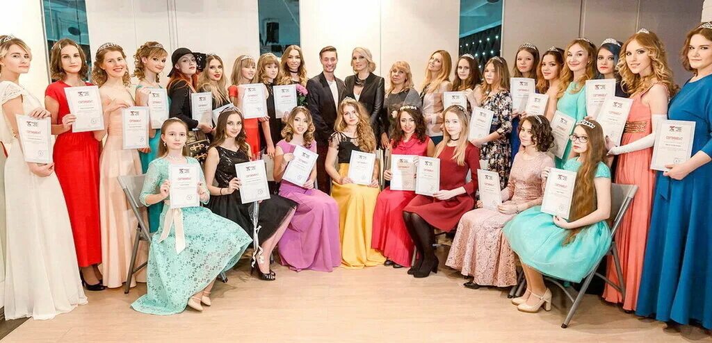 анна айс. модельная школа анны айс. фото анны айс. анна ice астрахань. профессиональная модельная школа.