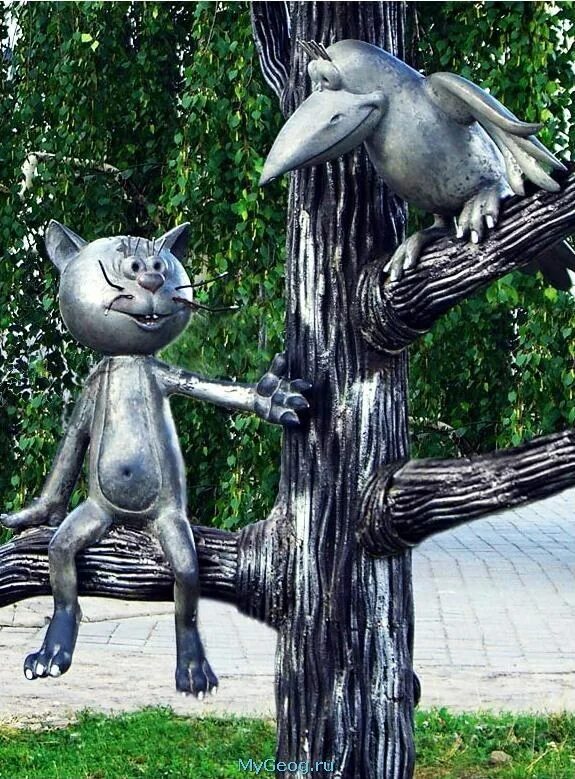Памятник коту лизюкова. Памятник котенку с улицы лизюкова в воронеже. котёнок с улицы лизюкова (памятник). памятник коту на улице лизюкова в воронеже. памятник кот и ворона на улице лизюкова воронеж.