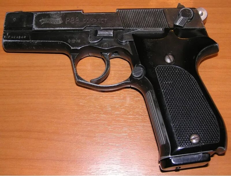 Компакт р. Walther p88 Compact.