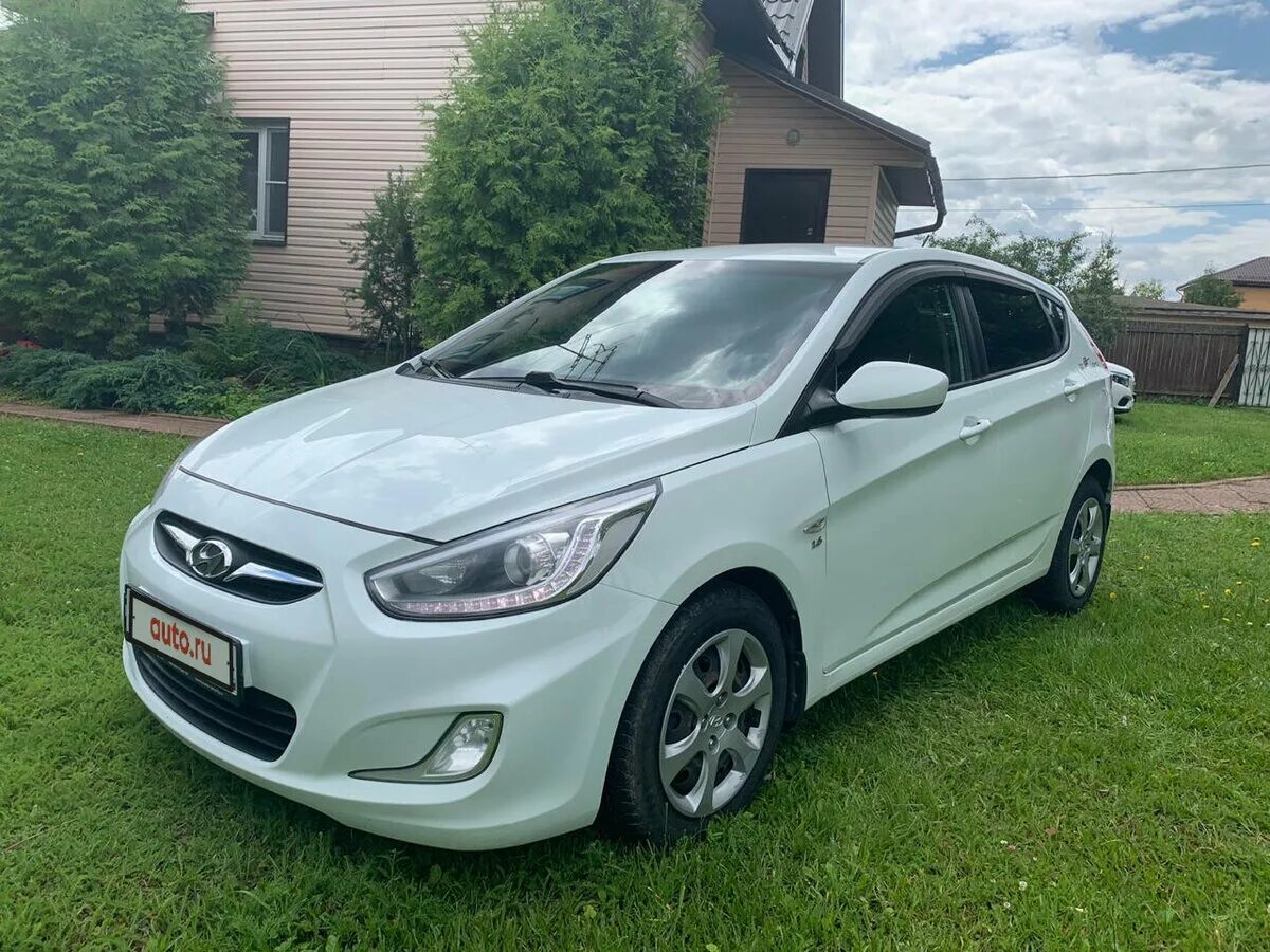 солярис 2013 год 1. белый. Hyundai solaris 2013 1. Hyundai solaris 2013 белый. Solaris 2013 года.