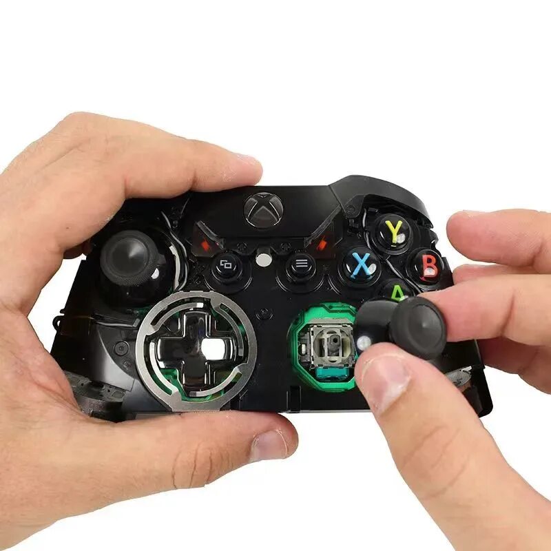 Как разобрать xbox one. Xbox one Gamepad disassembled. Сломанный джойстик Xbox one. Разобрать джойстик Xbox one. Xbox 360 контроллер внутри.