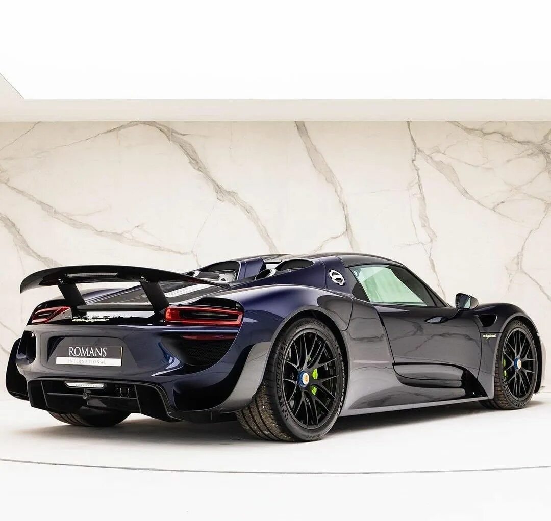 Спайдер 2023. Порше 918 Spyder. Порше 918 2023. Porsche 918 2022. Porsche 918 Spyder пол.