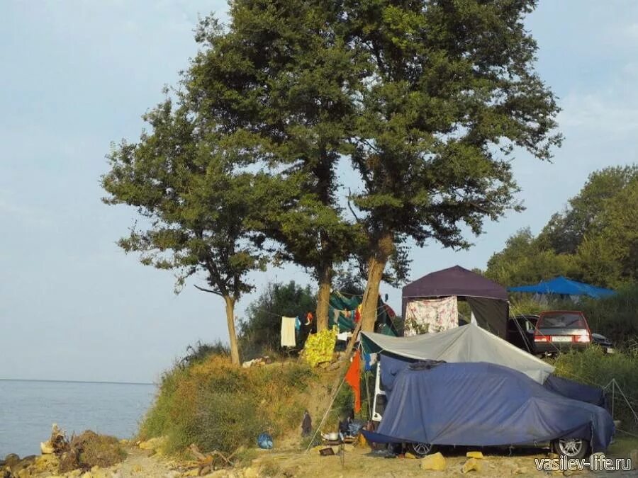 9 camping. Кемпинг 9 км Джубга. Автокемпинг на черном море Краснодарский край. Автокемпинг 9 километр. Автокемпинг Джубга.