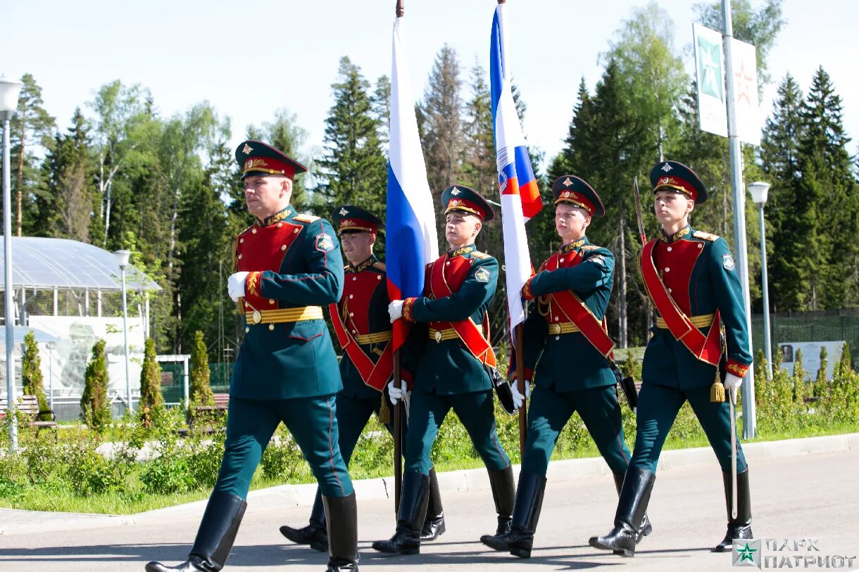 Открытие памятника танкистам - парк Патриот