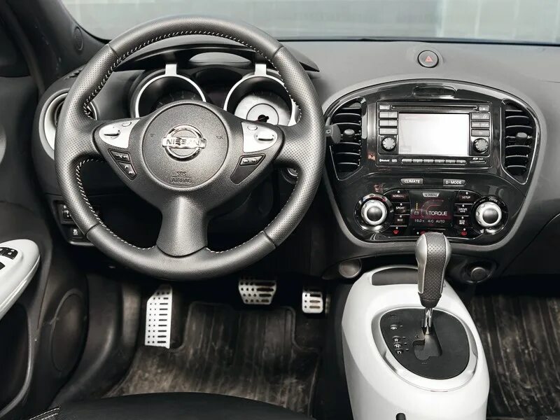 Nissan Juke 1 поколение, внедорожник 5-дверный - технические характеристики, мод