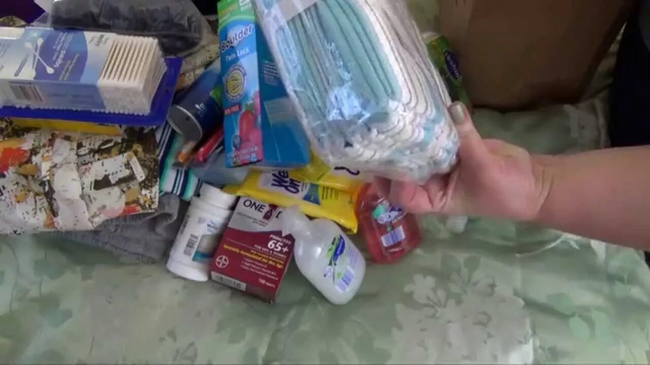 Как собрать посылку. Посылка. посылка парню в армию. посылка с продуктами. собираем новую посылку.