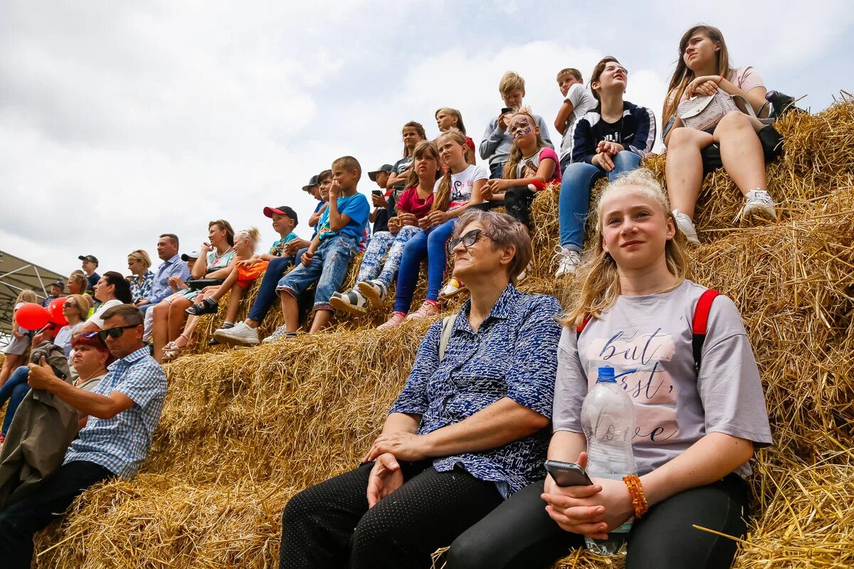 Родео балтийское поле 2022. Всероссийский день поля 2022 калининград. Балтийское поле 2021. Балтийском поле. Праздник в поле.