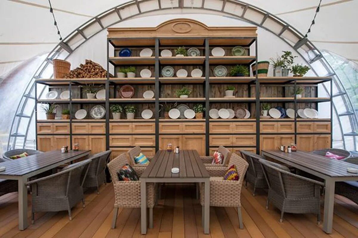 Ресторан ялла в ростове-на-дону меню. Ресторан ялла в ростове-на-дону. Ялла ресторан ростов. Ялла ростов кафе. Ялла театральная площадь 3.