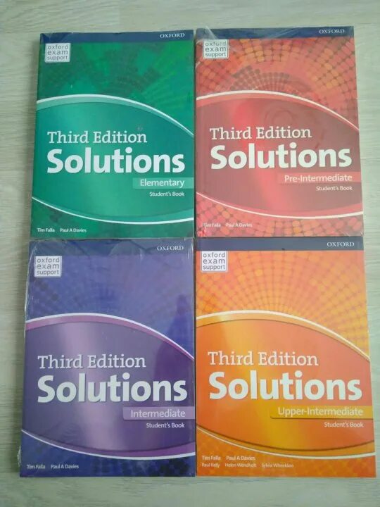 Учебник third Edition solutions. Солюшнс 3 эдишн. Third Edition solutions Upper Intermediate. Учебник по английскому solutions third Edition красный.